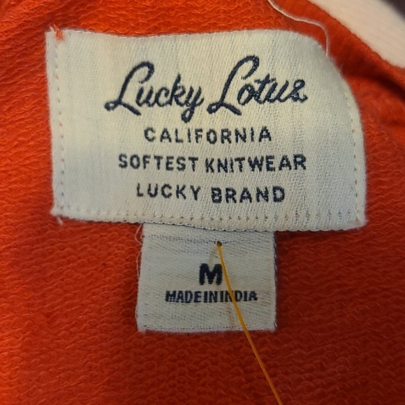 Lucky Lotus Sweatshirt with Embroidery - Picture 6 of 8